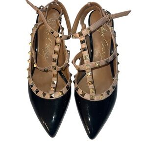 Arturo Chiang Black and Tan Studded Heels